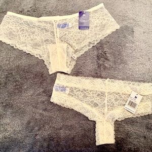 DO NOT BUY! Set Of Two BRAND NEW High Quality Lace Cheekys